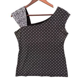 Joseph Ribkoff Polka Dot Asymmetric Top Black White Chic Stretch Blouse 6 Small